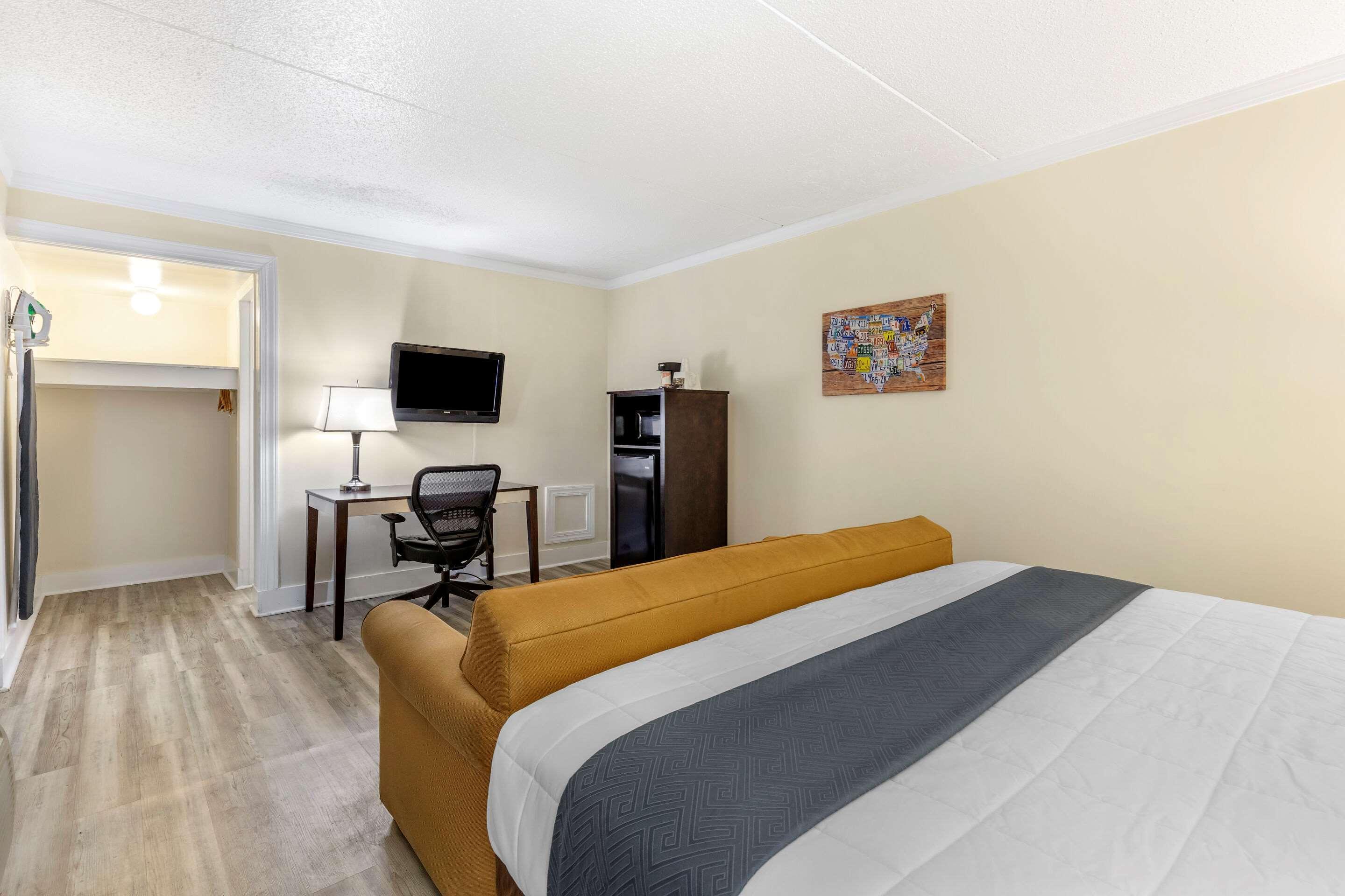 Econo-Lodge Of Conway Buitenkant foto
