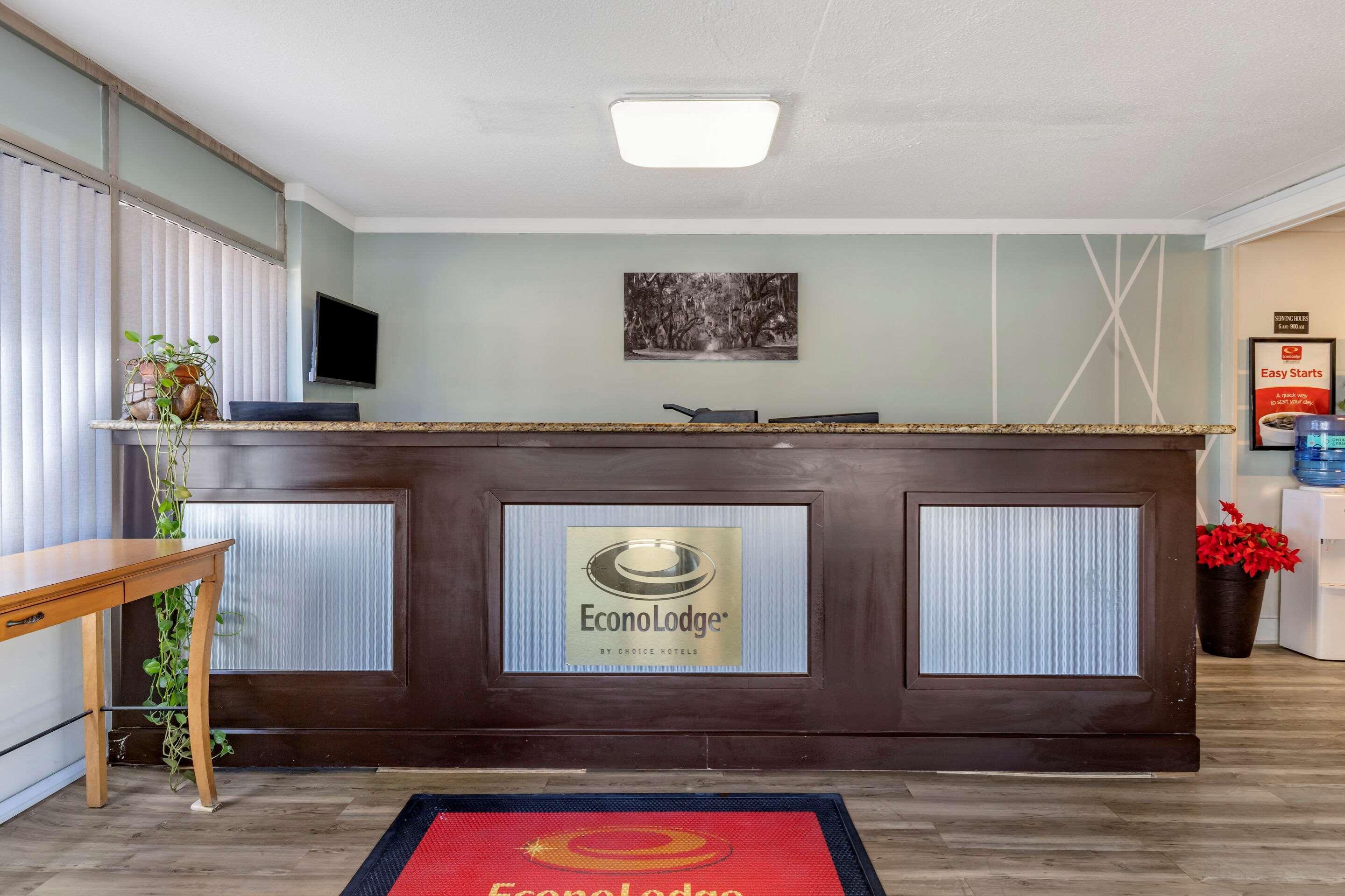 Econo-Lodge Of Conway Buitenkant foto