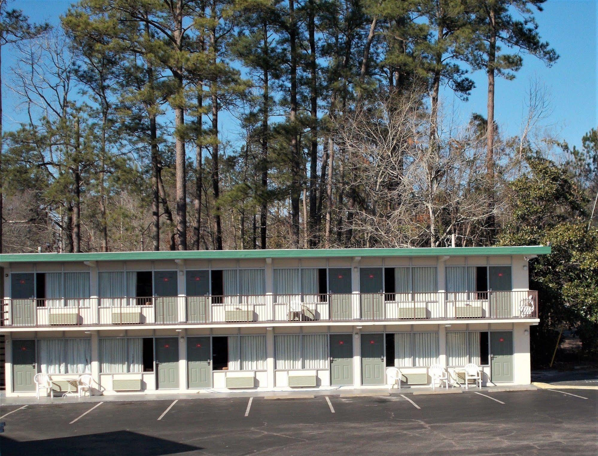 Econo-Lodge Of Conway Buitenkant foto