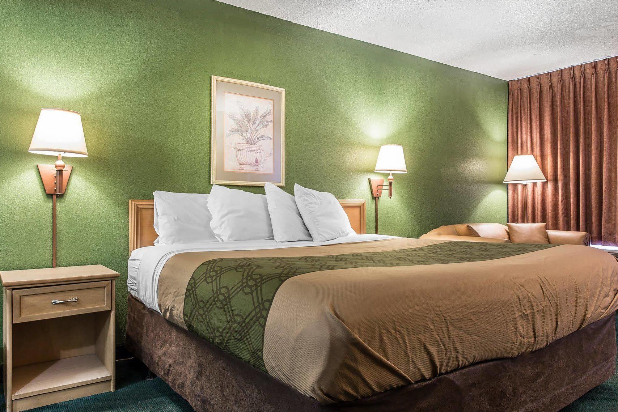 Econo-Lodge Of Conway Buitenkant foto