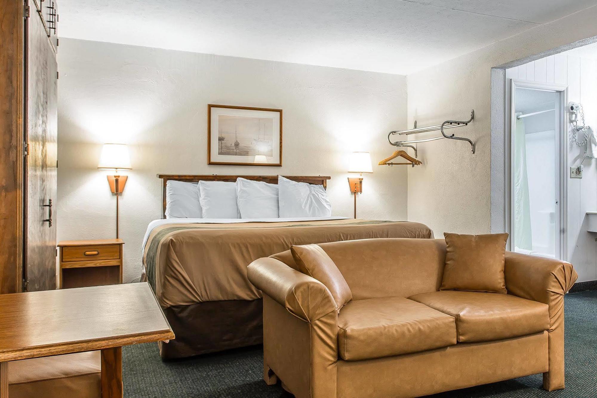 Econo-Lodge Of Conway Buitenkant foto